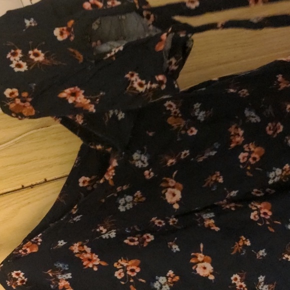 XXL NWT Floral Cold Shoulder Tank Top Plus Size Top - Picture 4 of 17